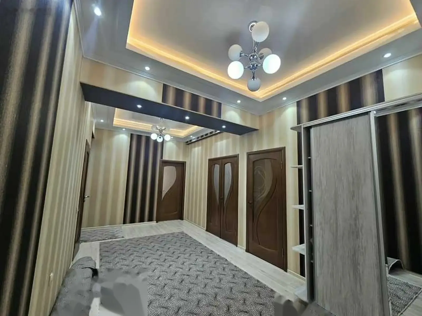 3-комн. квартира, 7 этаж, 130м², Цум