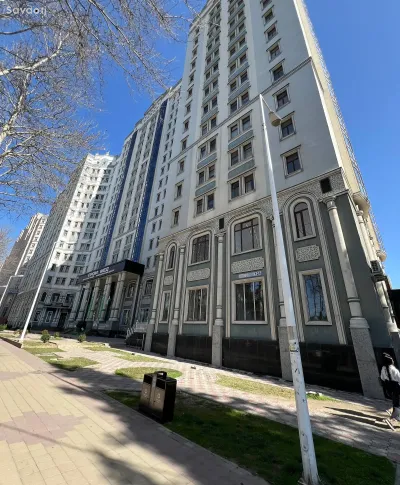 3-комн. квартира, 14 этаж, 109 м², И.Сомони Напротив мед городок дом (Промо Италия)