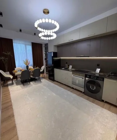2-комн. квартира, 11 этаж, 80 м², Сомони