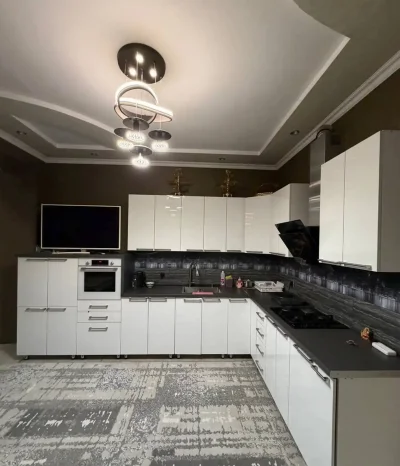 3-комн. квартира, 14 этаж, 128 м², Шохмансур