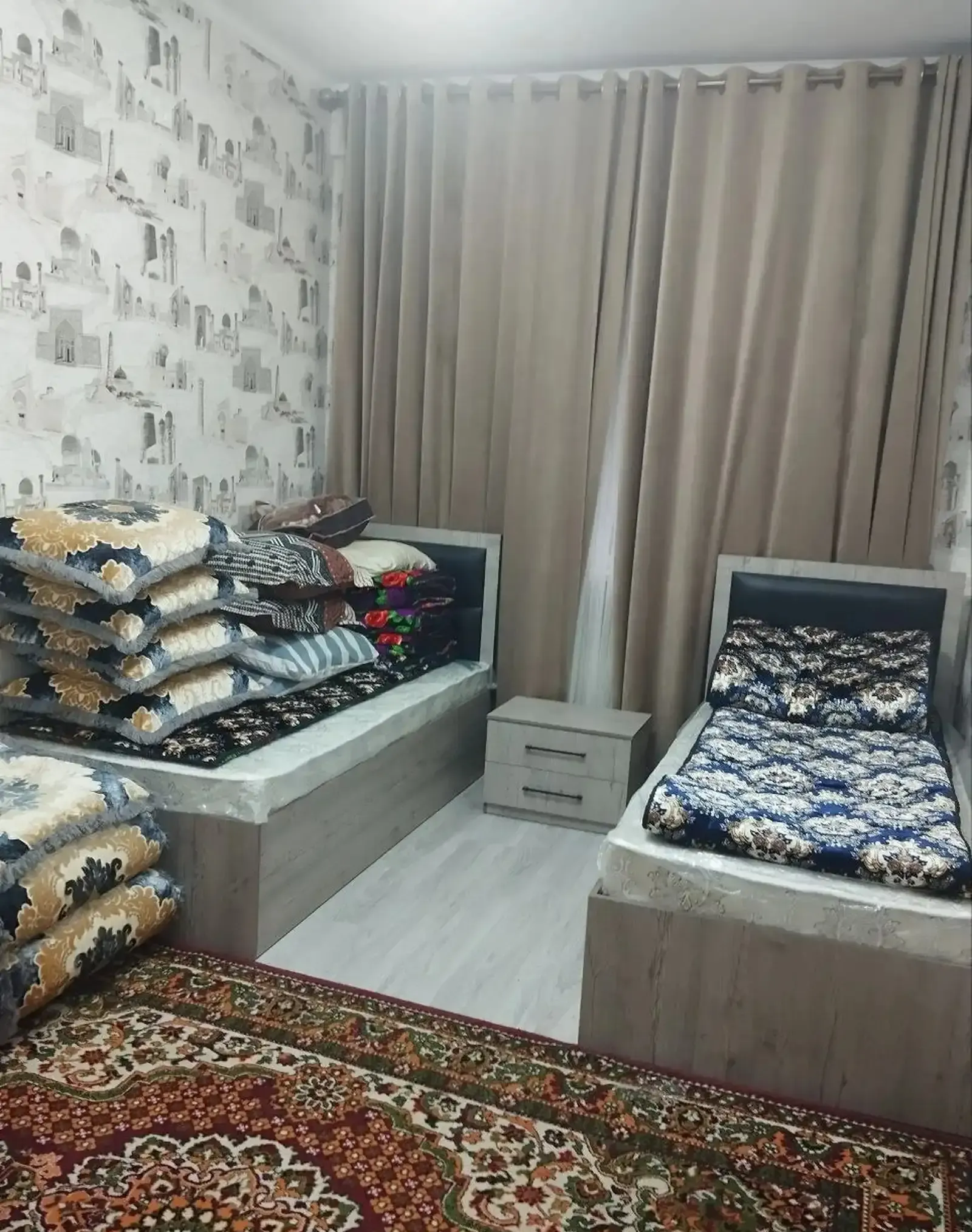 3-комн. квартира, 2 этаж, 105м², Пединститут