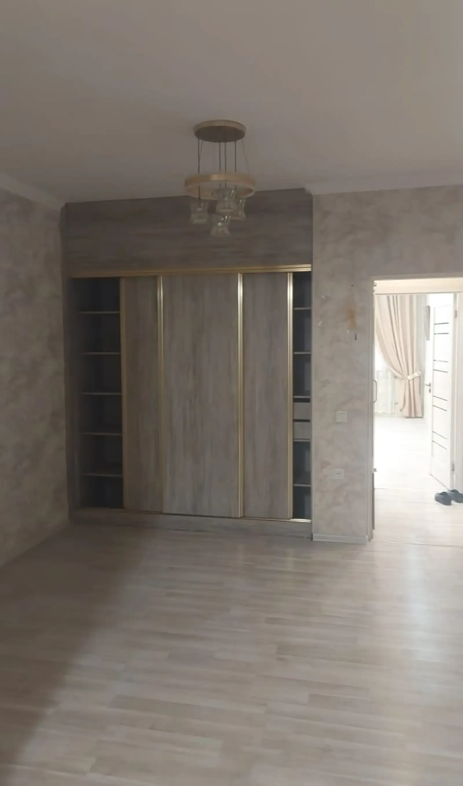 2-комн. квартира, 4 этаж, 70м², Молодежный театр