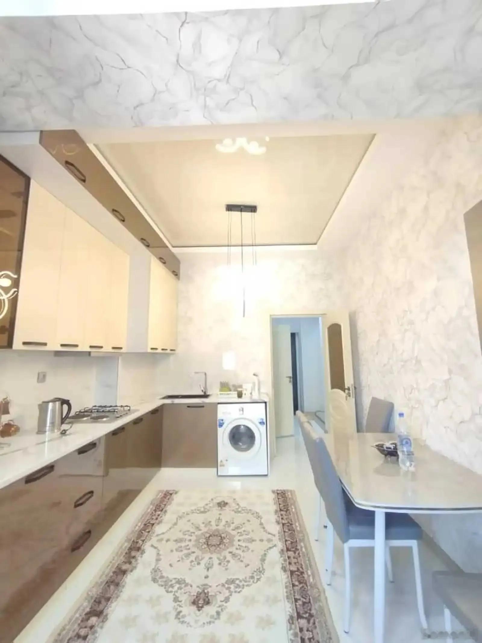 2-комн. квартира, 12 этаж, 80м², Шохмансур
