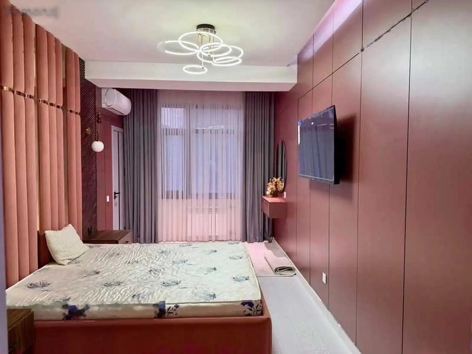 3-комн. квартира, 11 этаж, 98м², Шохмансур