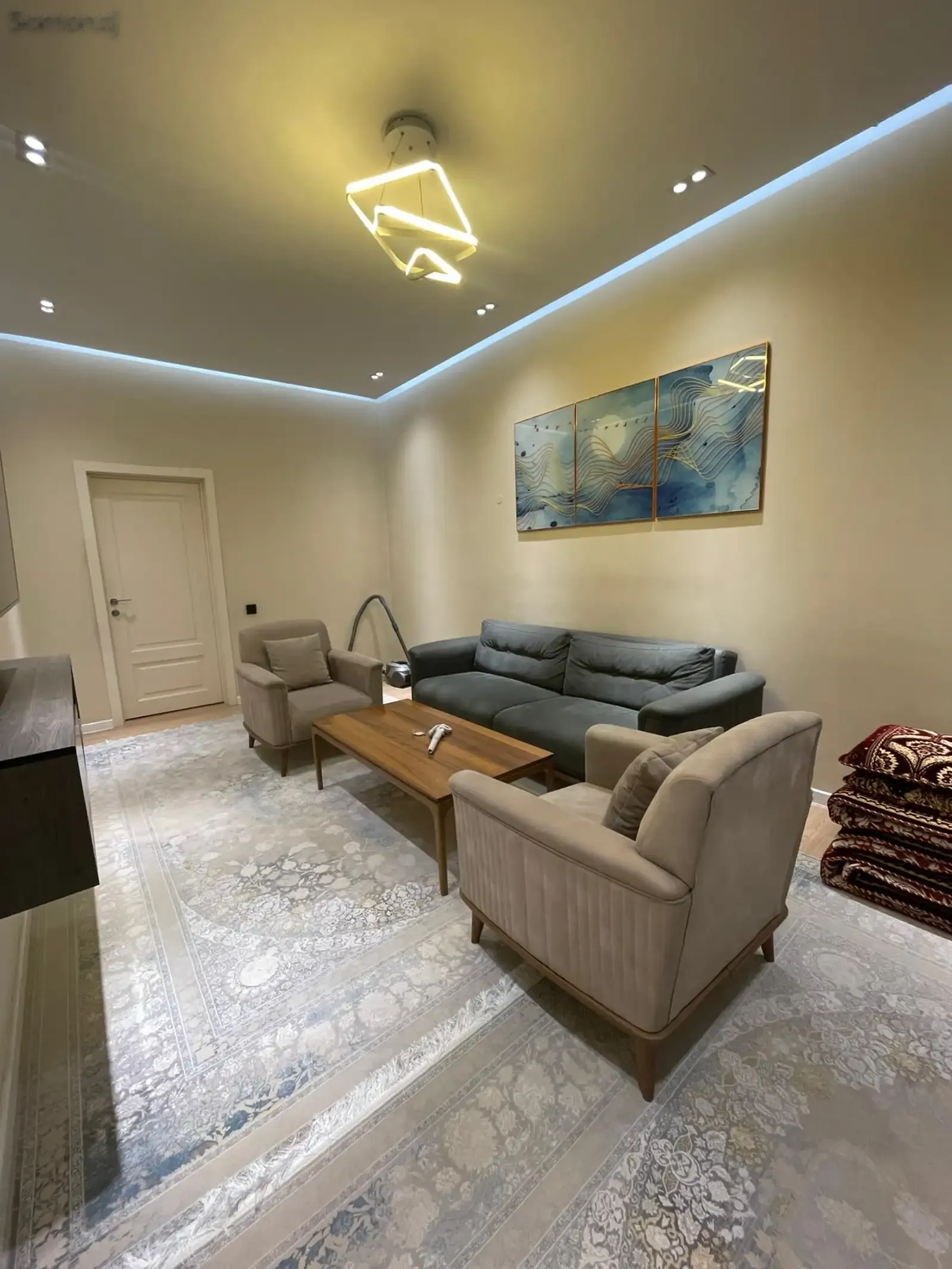 2-комн. квартира, 5 этаж, 60 м², Проспект Рудаки, сзади Ориенбанка
