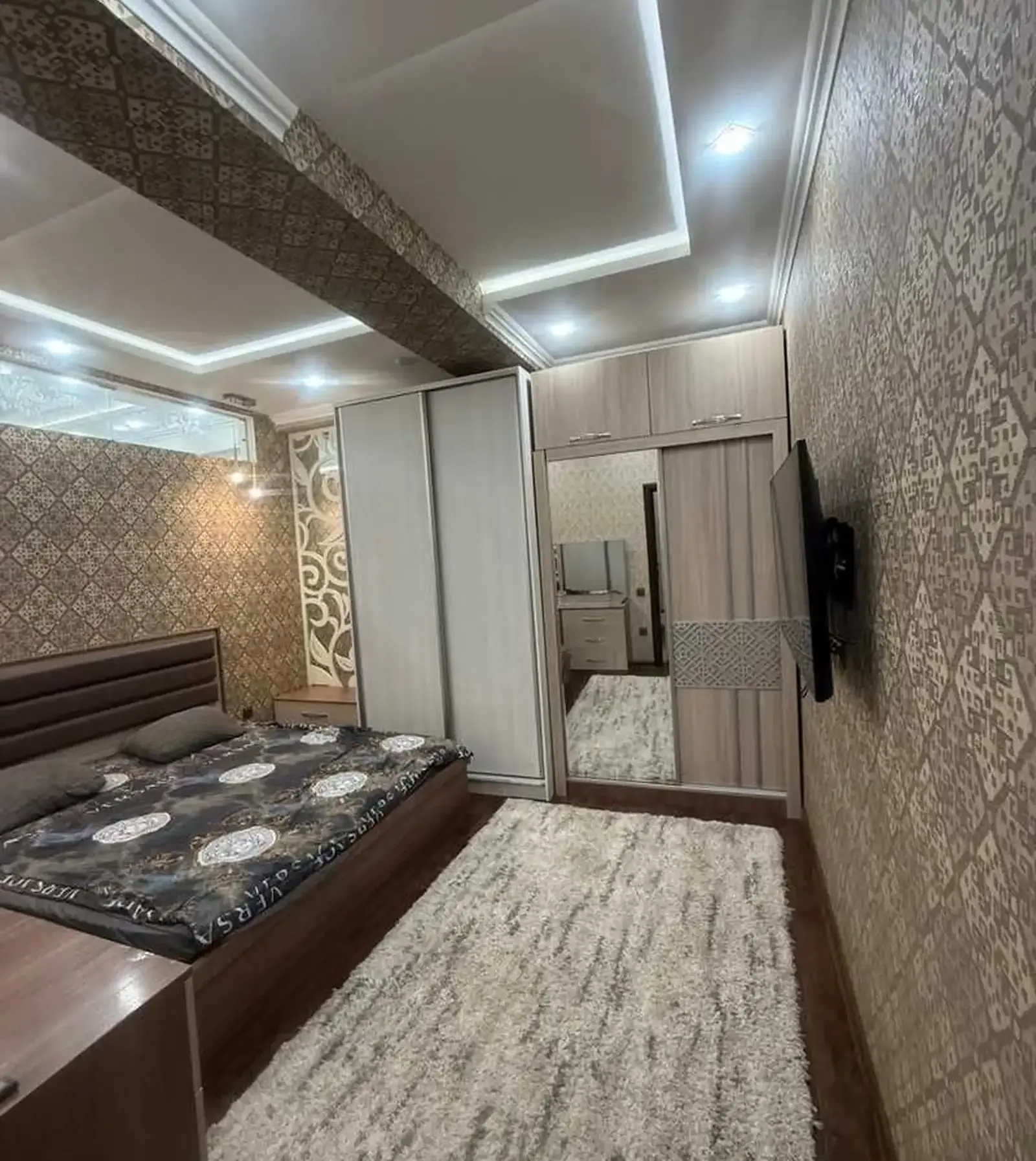 2-комн. квартира, 12 этаж, 71м², Таможенный комитет