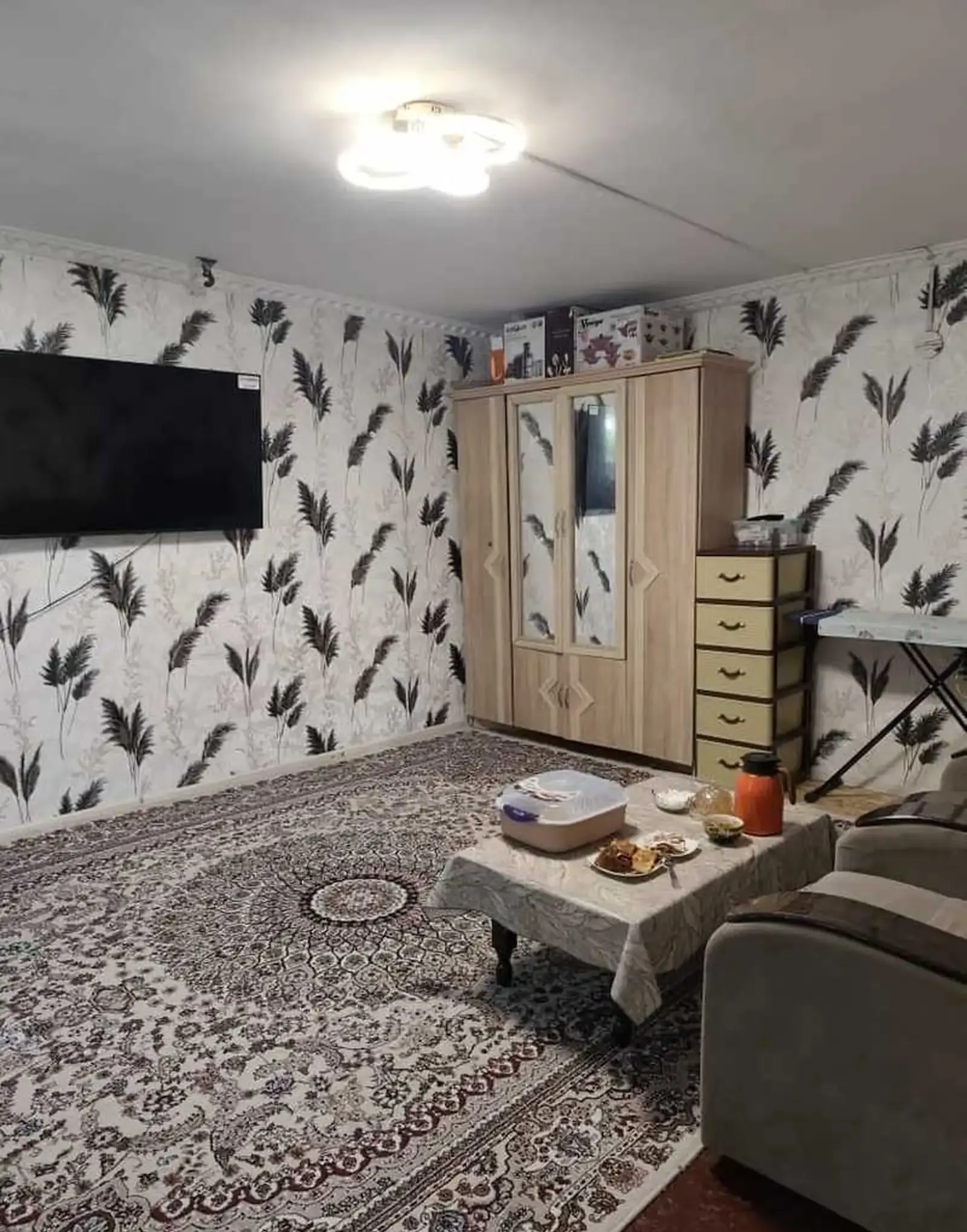 1-комн. квартира, 1 этаж, 5 м², ёкут 2000