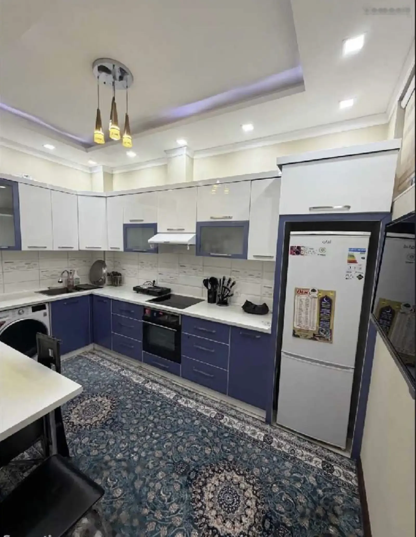 2-комн. квартира, 10 этаж, 70м², 82мкр