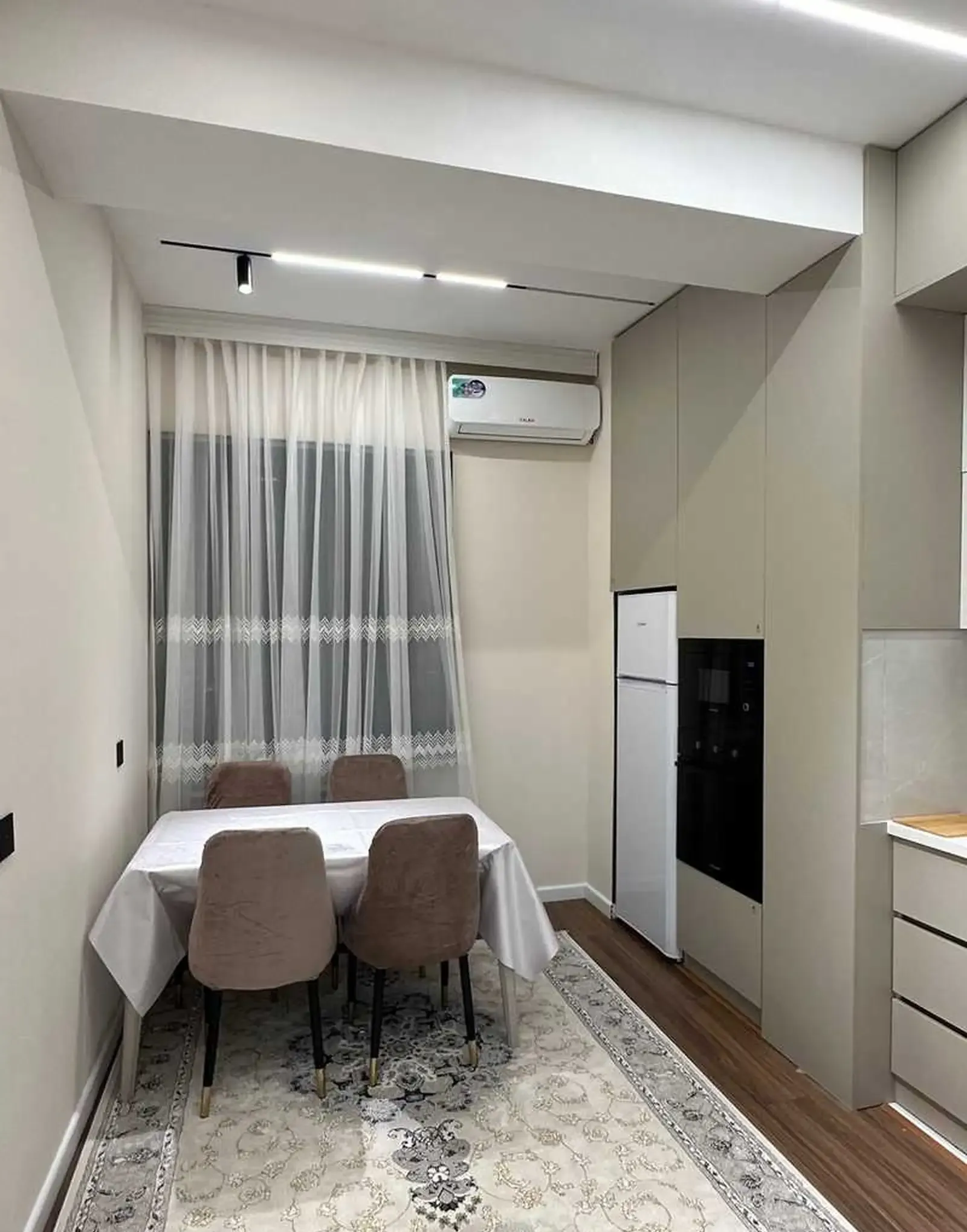 2-комн. квартира, 12 этаж, 64м², Овир, Донишгоҳи Славянский .доми Себистон