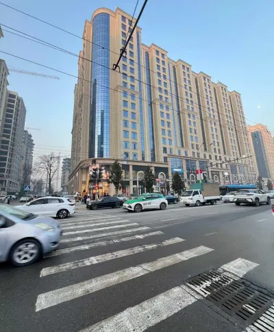 4-комн. квартира, 17 этаж, 545 м², ул. Айни, рядом с магазином Зайнаб Мол