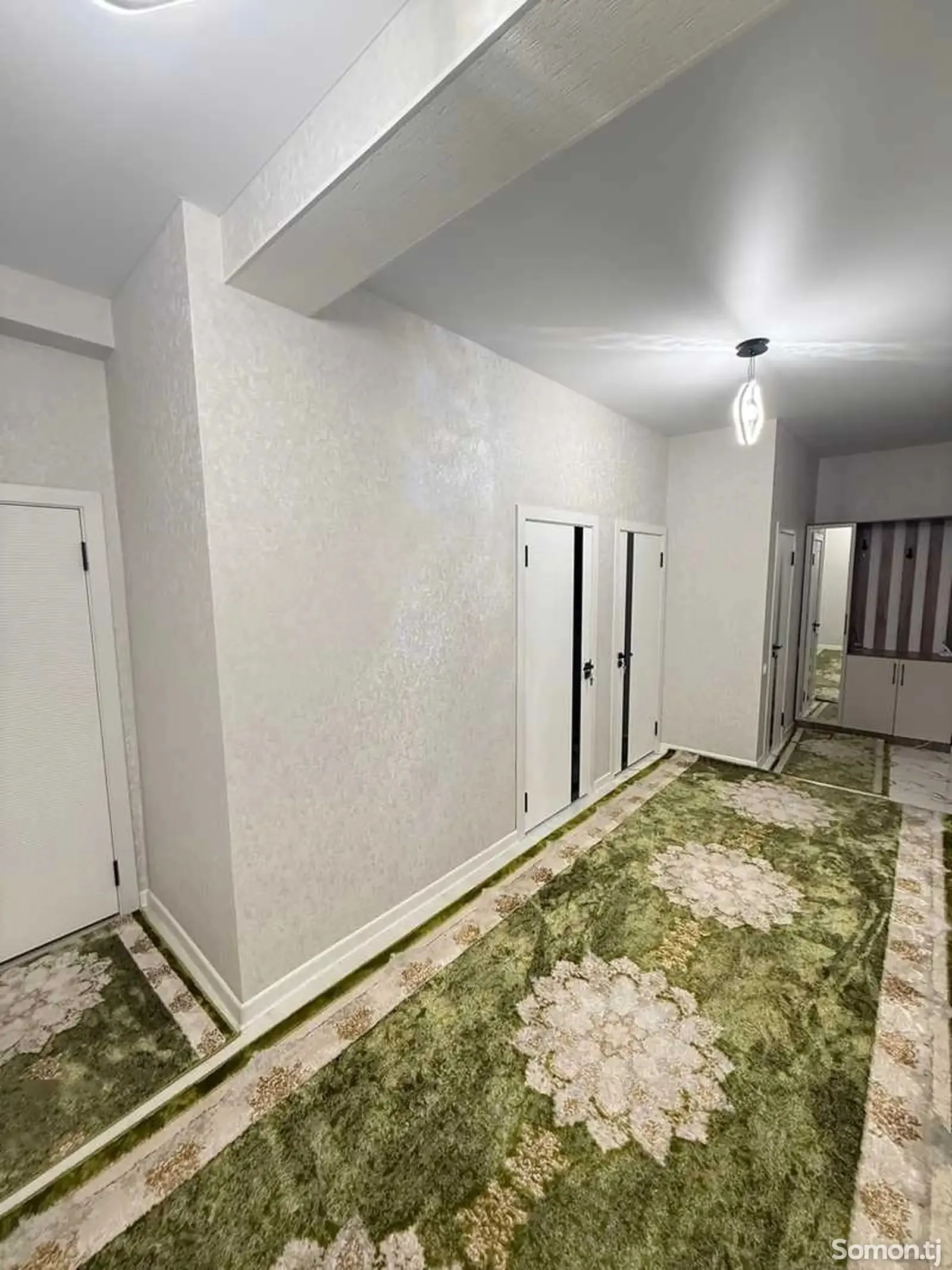 3-комн. квартира, 3 этаж, 100м², 102мкр