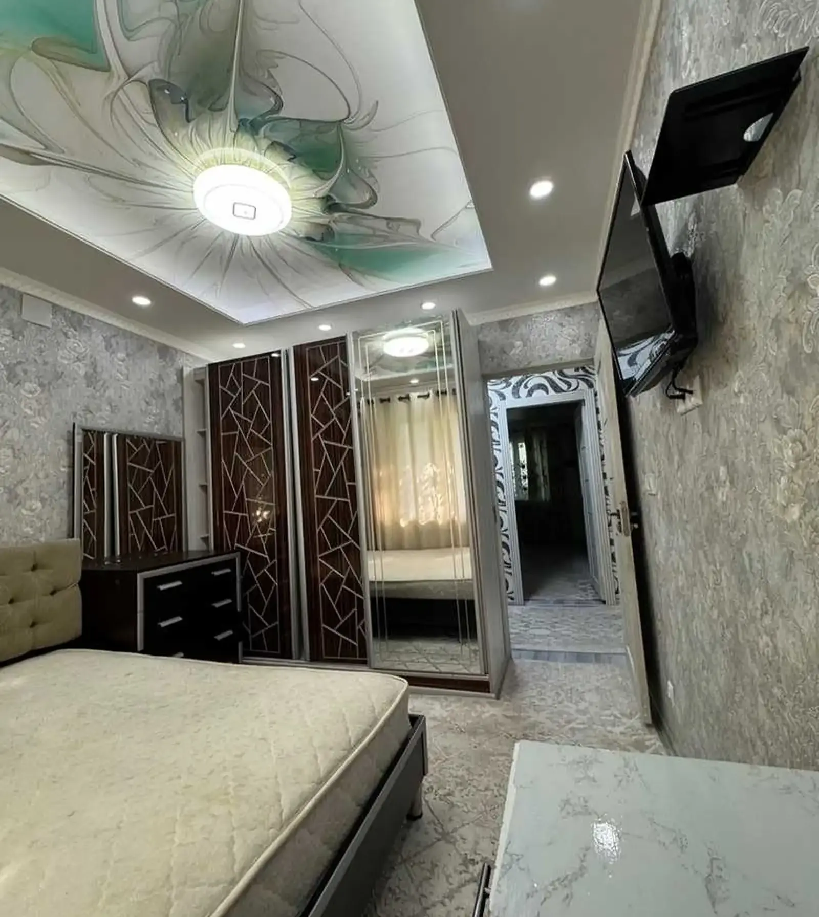 2-комн. квартира, 4 этаж, 65м², Профсоюз