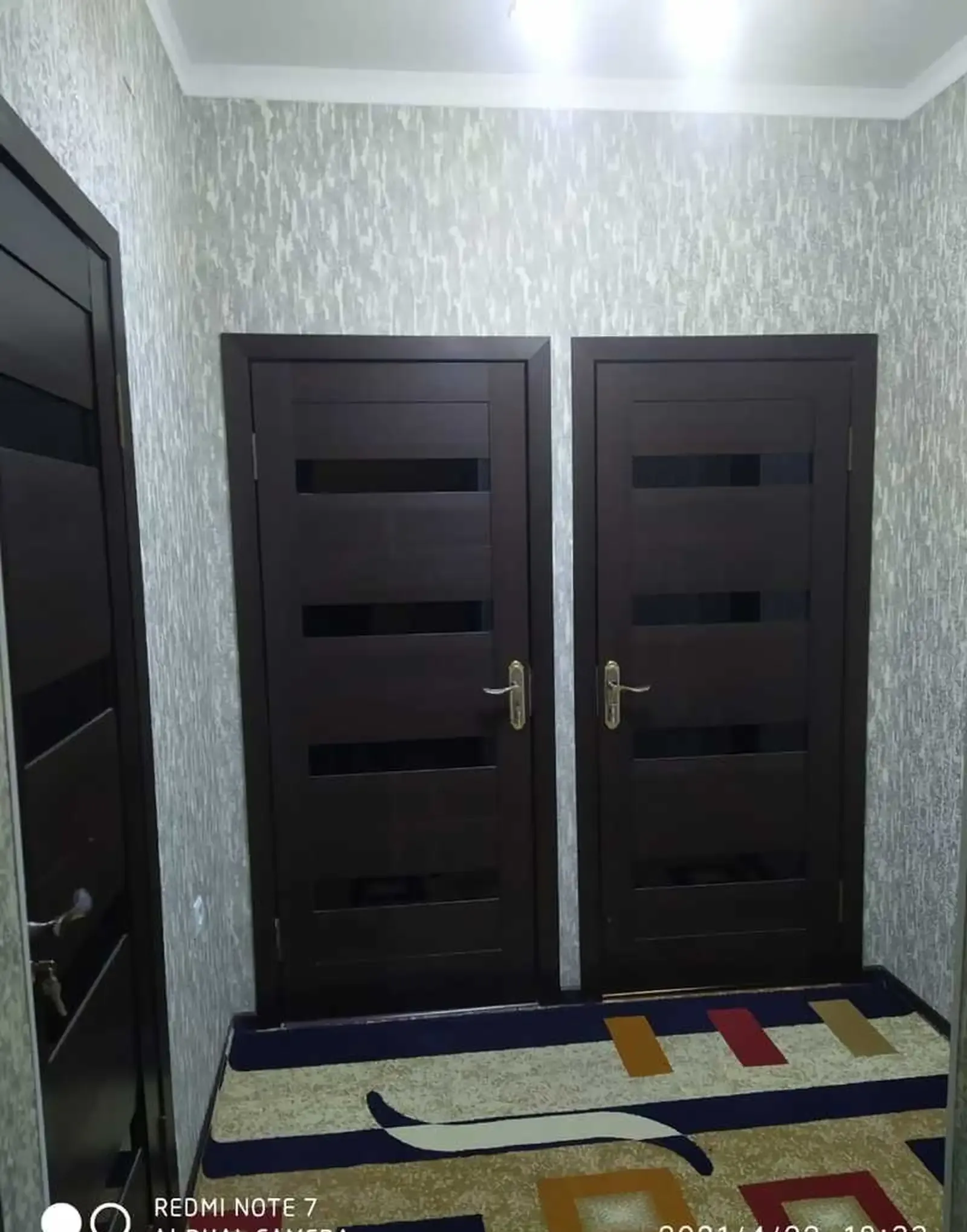 2-комн. квартира, 2 этаж, 55м², н. Сино, ориентир посольство России