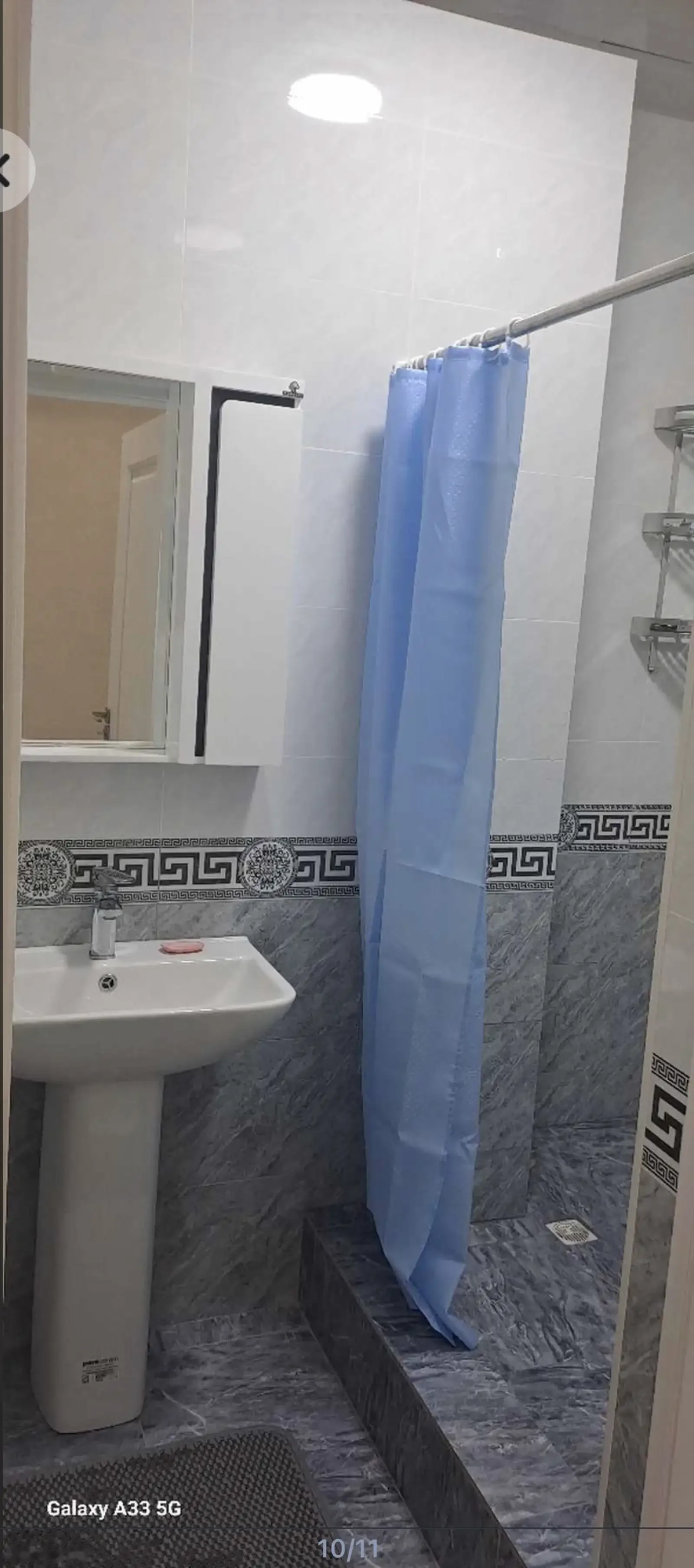 2-комн. квартира, 12 этаж, 76м², Голубой экран