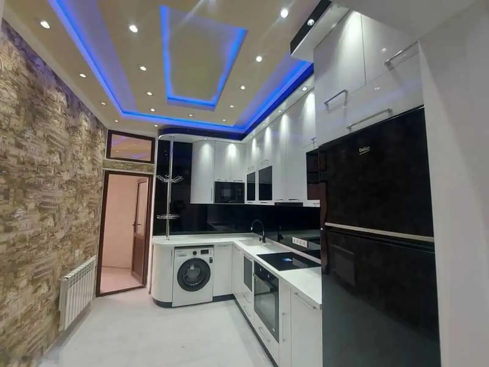 2-комн. квартира, 8 этаж, 69м², овир
