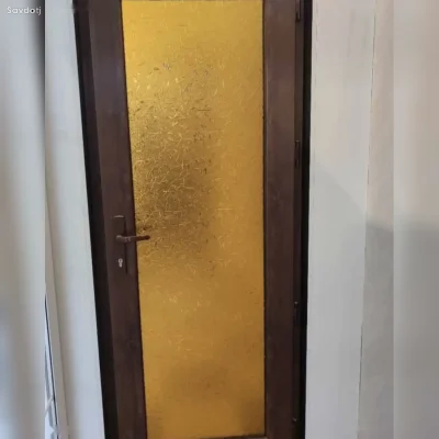 Дверь