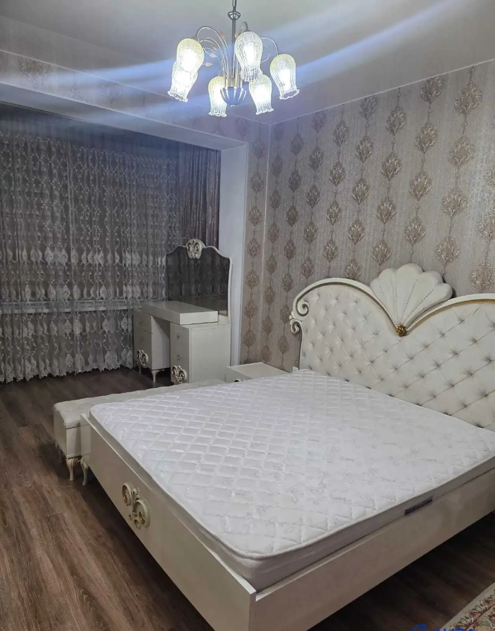 2-комн. квартира, 2 этаж, 76 м², Сино