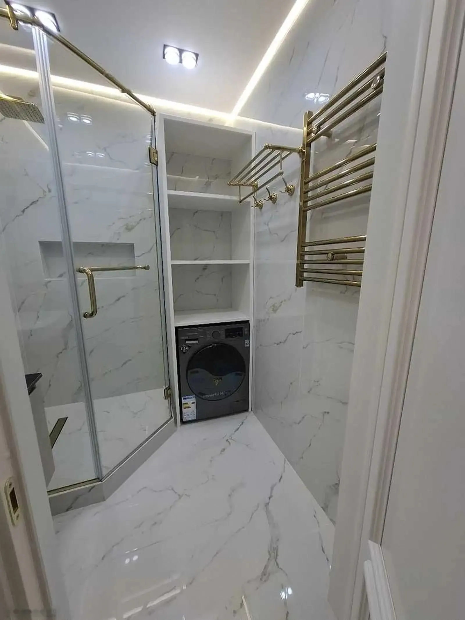 2-комн. квартира, 5 этаж, 75м², Овир