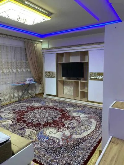 2-комн. квартира, 3 этаж, 120м², И. Сомони
