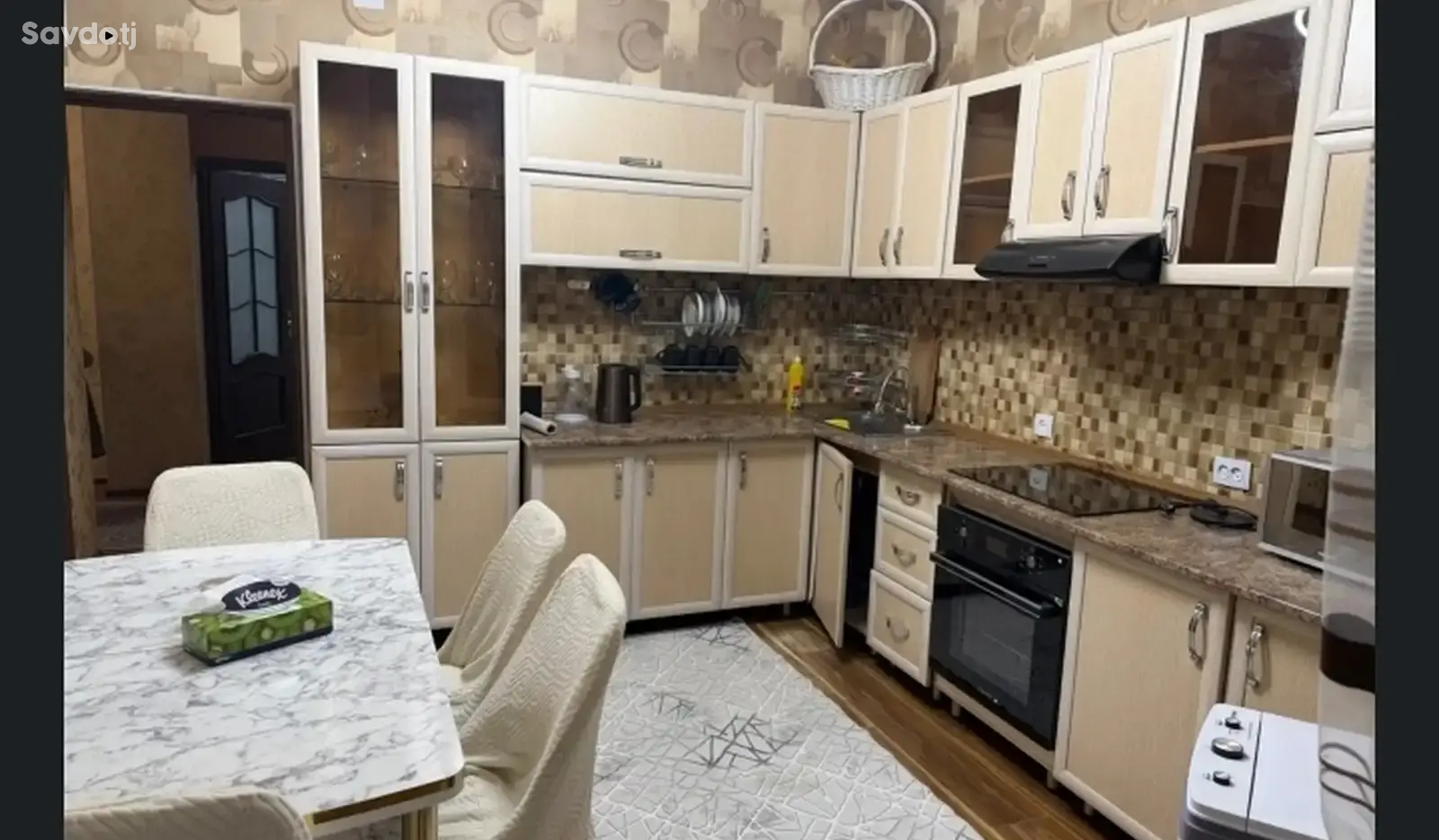 3-комн. квартира, 7 этаж, 70м², Шохмансур. Павороти Аэропорт. баьди рестарани ОК