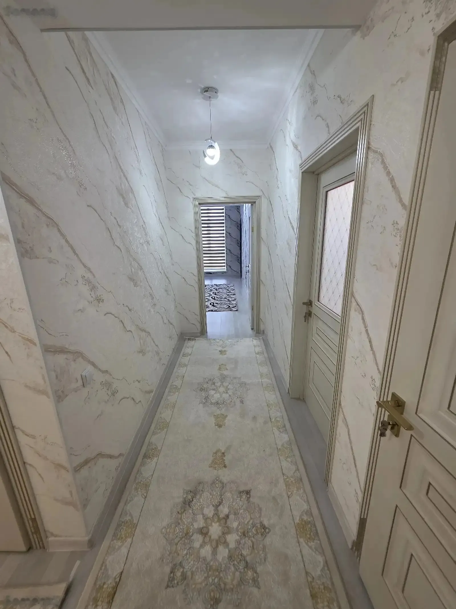 2-комн. квартира, 14 этаж, 95м², Фирдавси