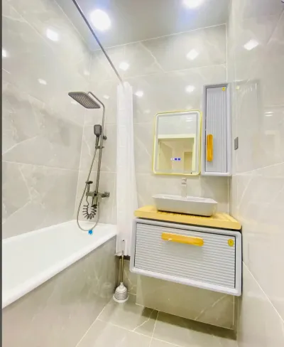 2-комн. квартира, 11 этаж, 65м², сино