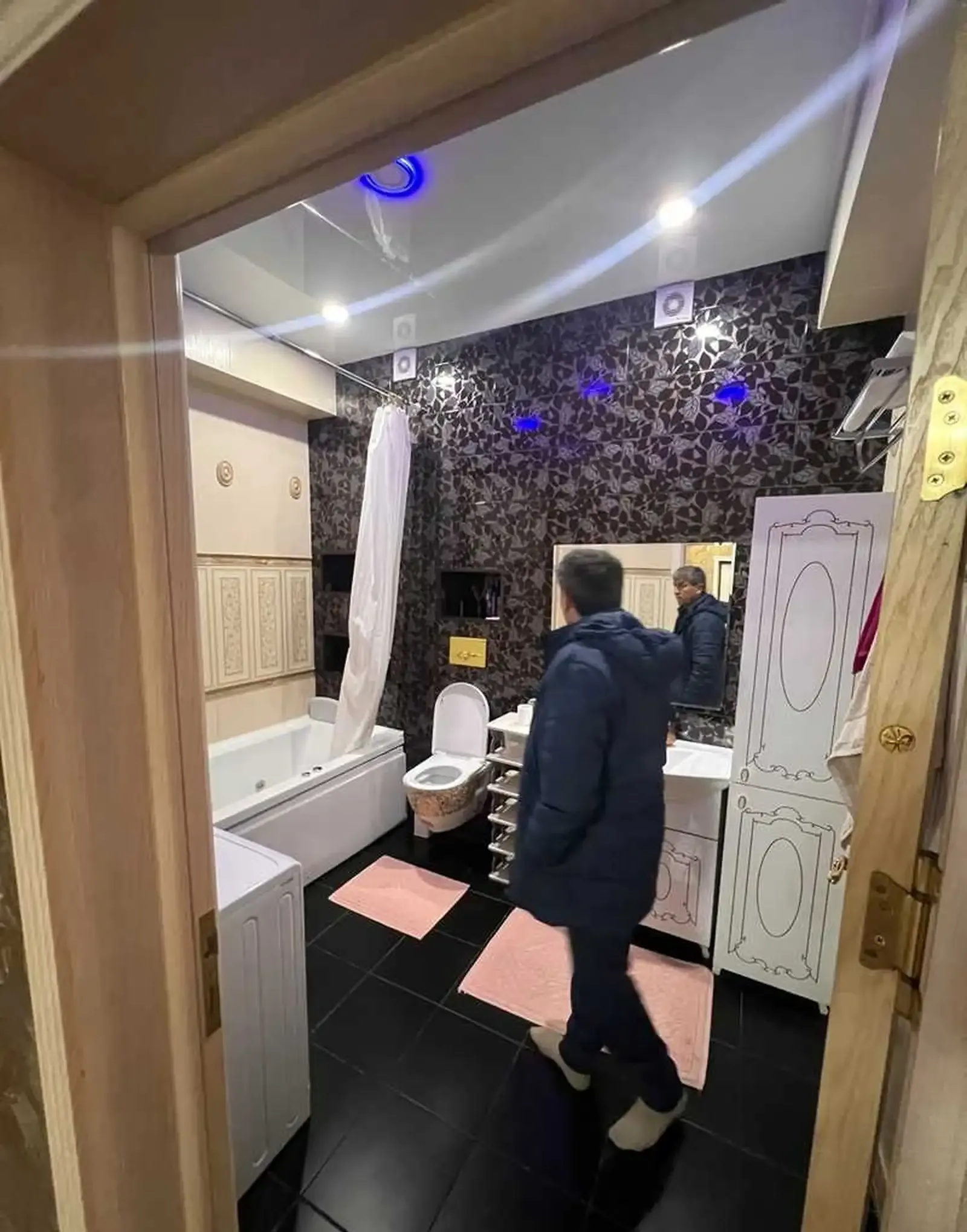 2-комн. квартира, 8 этаж, 115м², И.Сомони