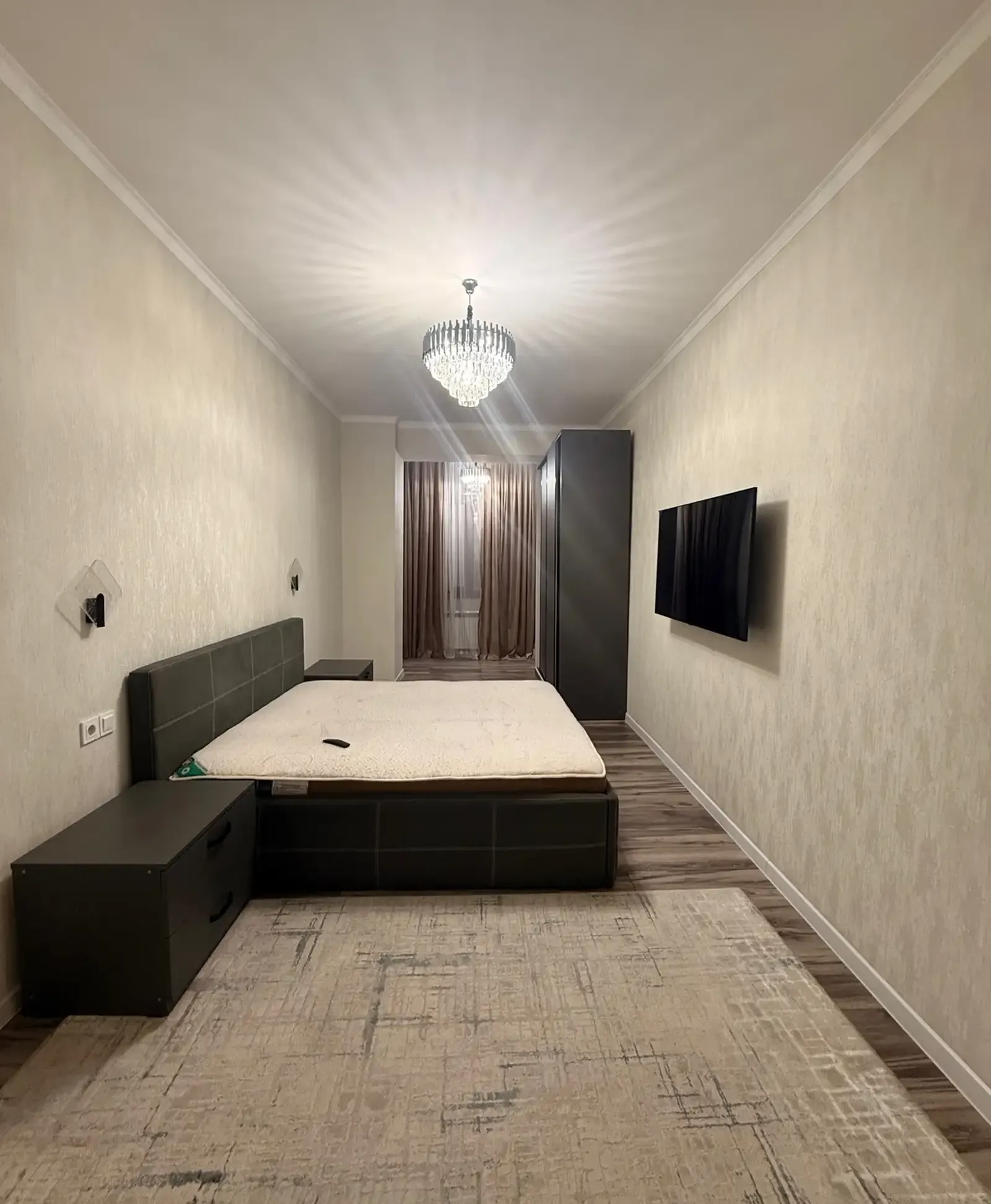4-комн. квартира, 10 этаж, 119 м², Хилтон, Шохмансур