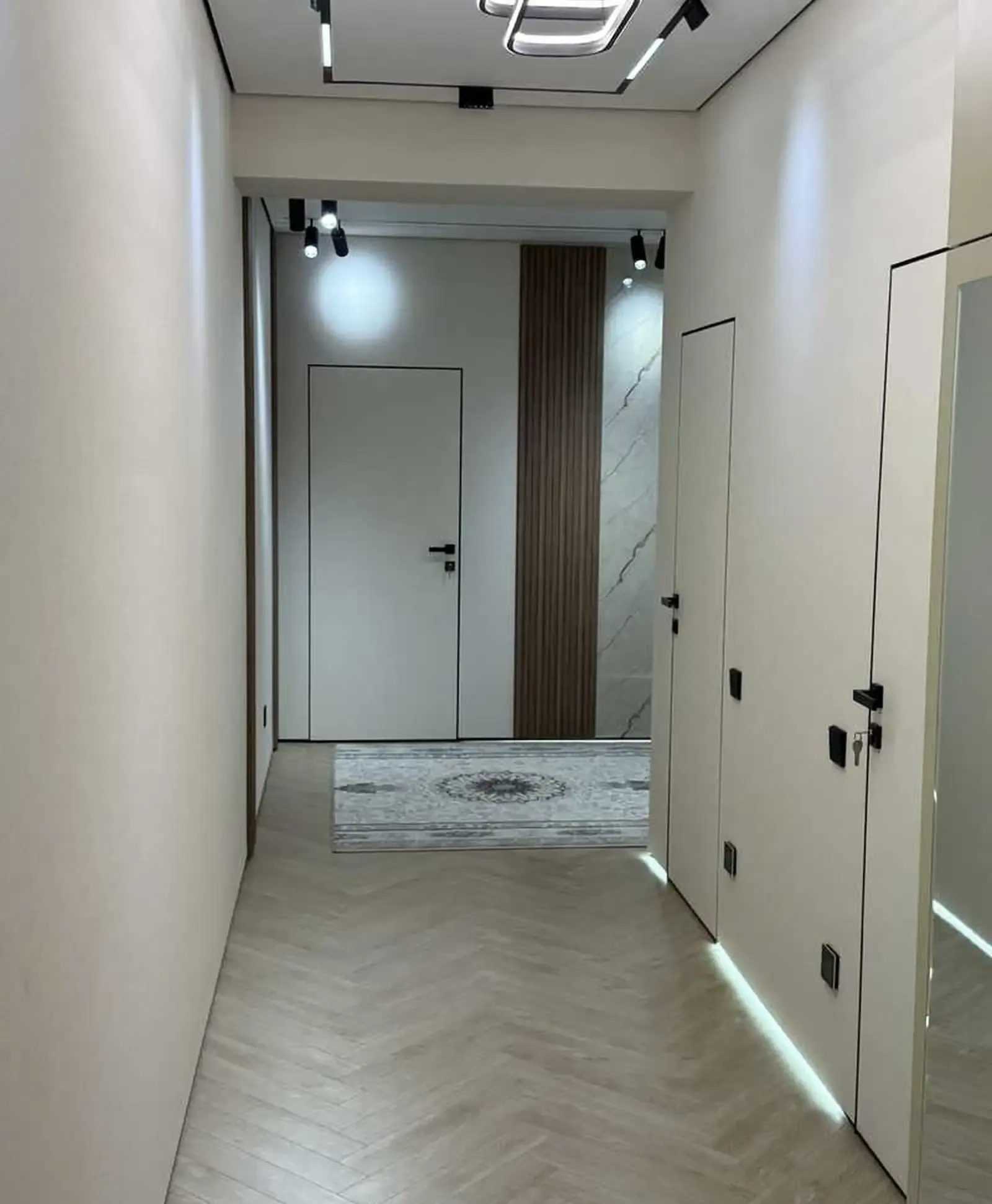 2-комн. квартира, 6 этаж, 77м², Спартак