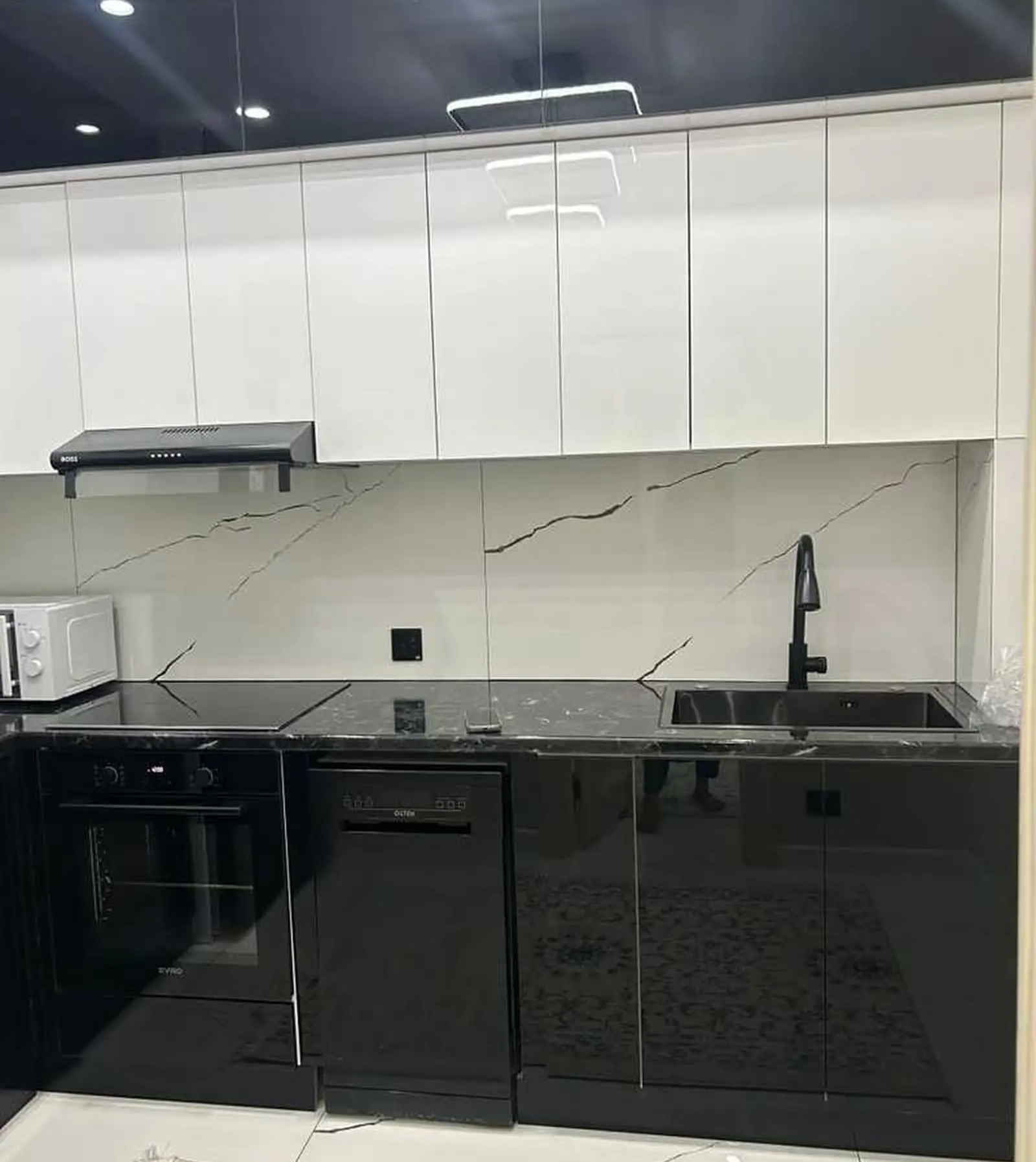 2-комн. квартира, 13 этаж, 70м², Дом Печати, доми ресторан Искандер, на против Бейби Шоп