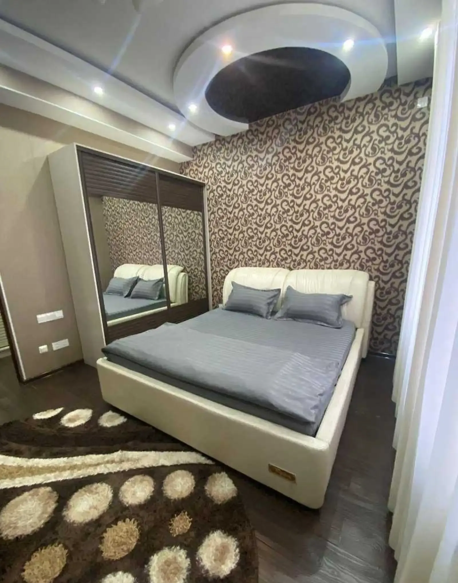 2-комн. квартира, 6 этаж, 88м², Шоҳмансур.Пайкари Таможний