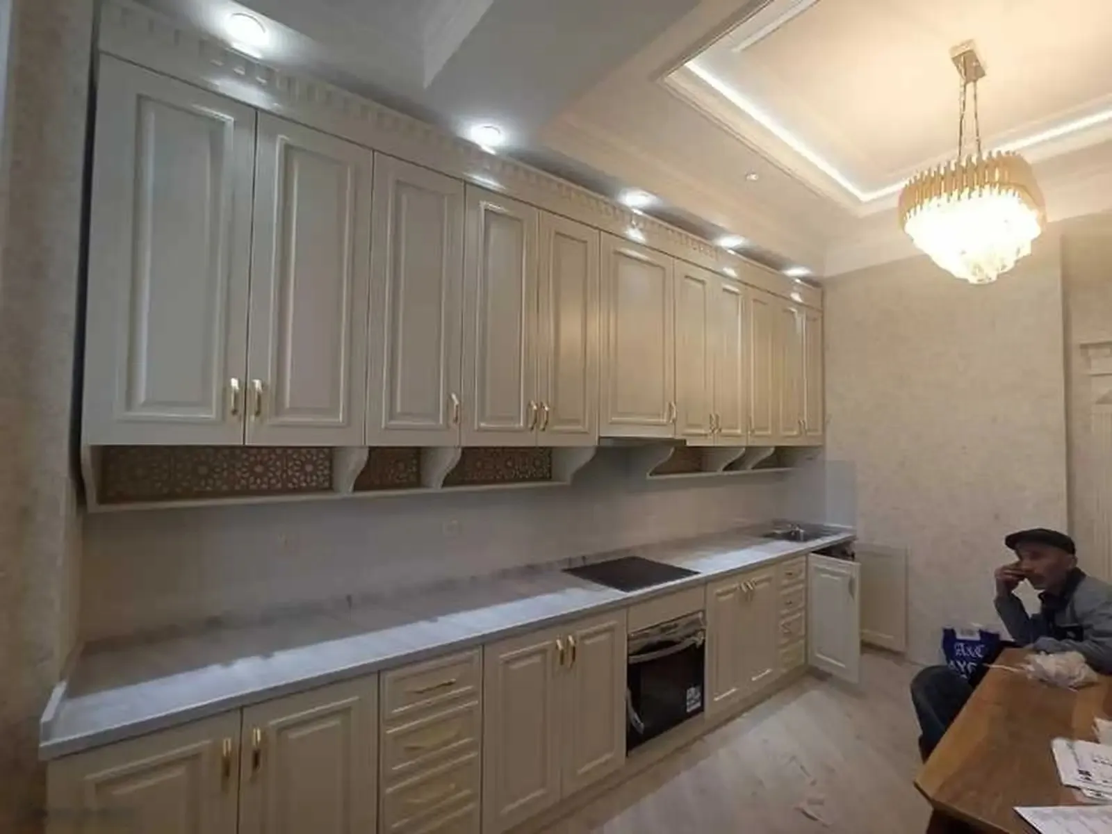 2-комн. квартира, 4 этаж, 90м², Сафо белый городок