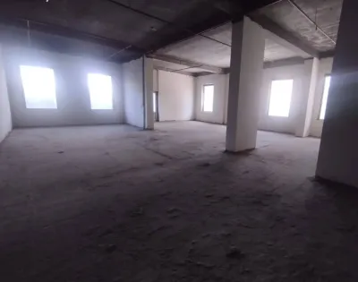Помещение под магазин / салон, 700м², Сино