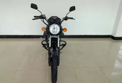 Мотоцикл Супер Boxer GSX200