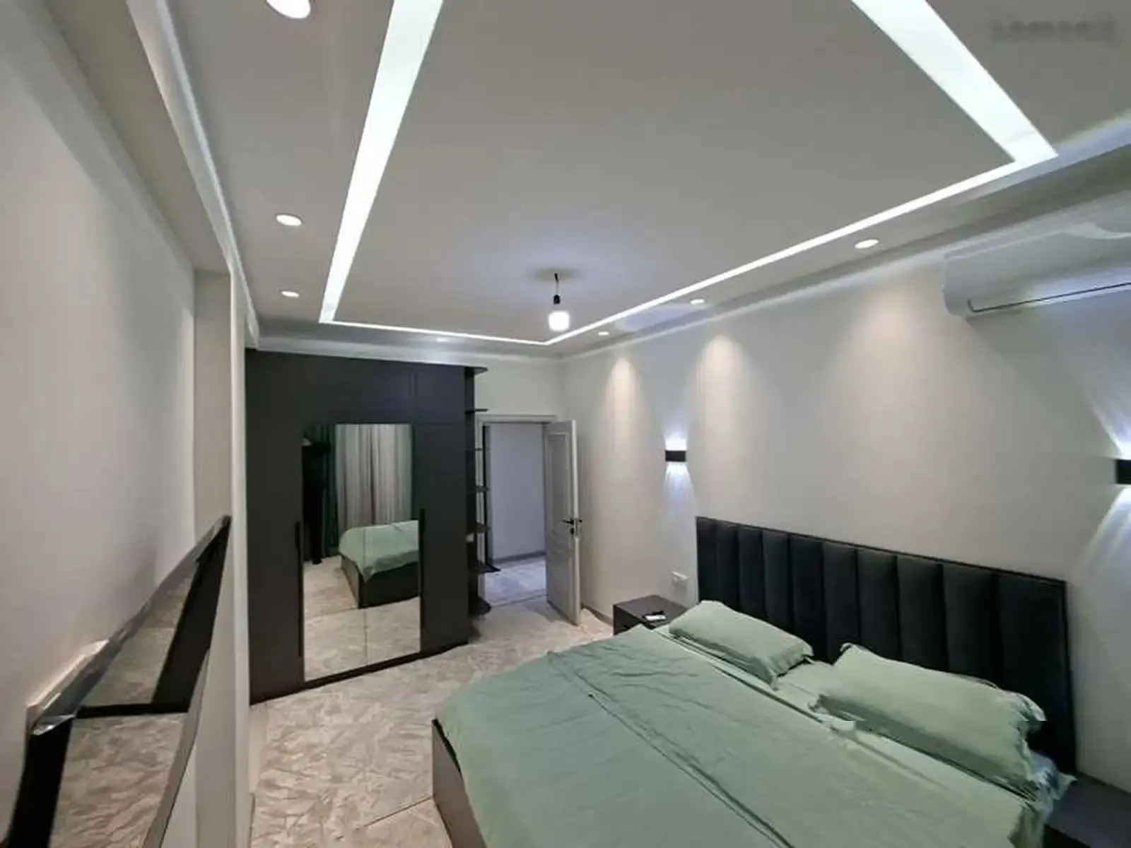 2-комн. квартира, 12 этаж, 78м², Повороти Аэропорт