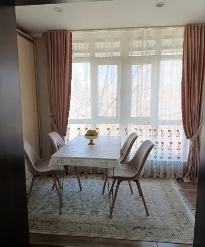 3-комн. квартира, 4 этаж, 85 м², Рудаки 88, Кирпичный дом, Доми Чойхонаи Деха, самбусаи 1