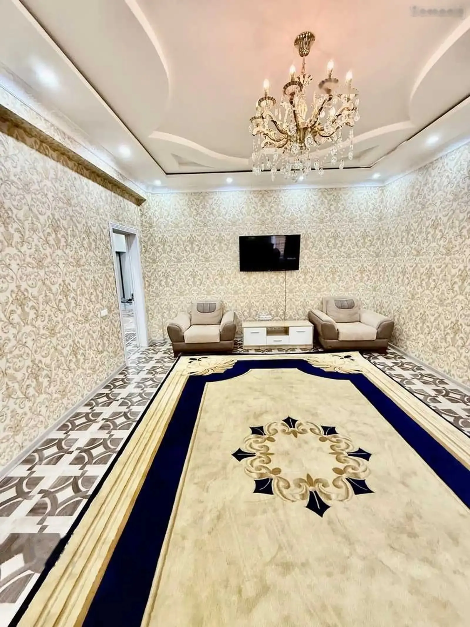 3-комн. квартира, 4 этаж, 140м², дом печати