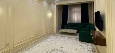 2-комн. квартира, 4 этаж, 77 м², Молодежный театр