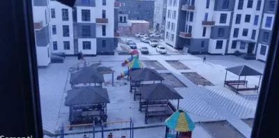 2-комн. квартира, 4 этаж, 60 м², 33мкр