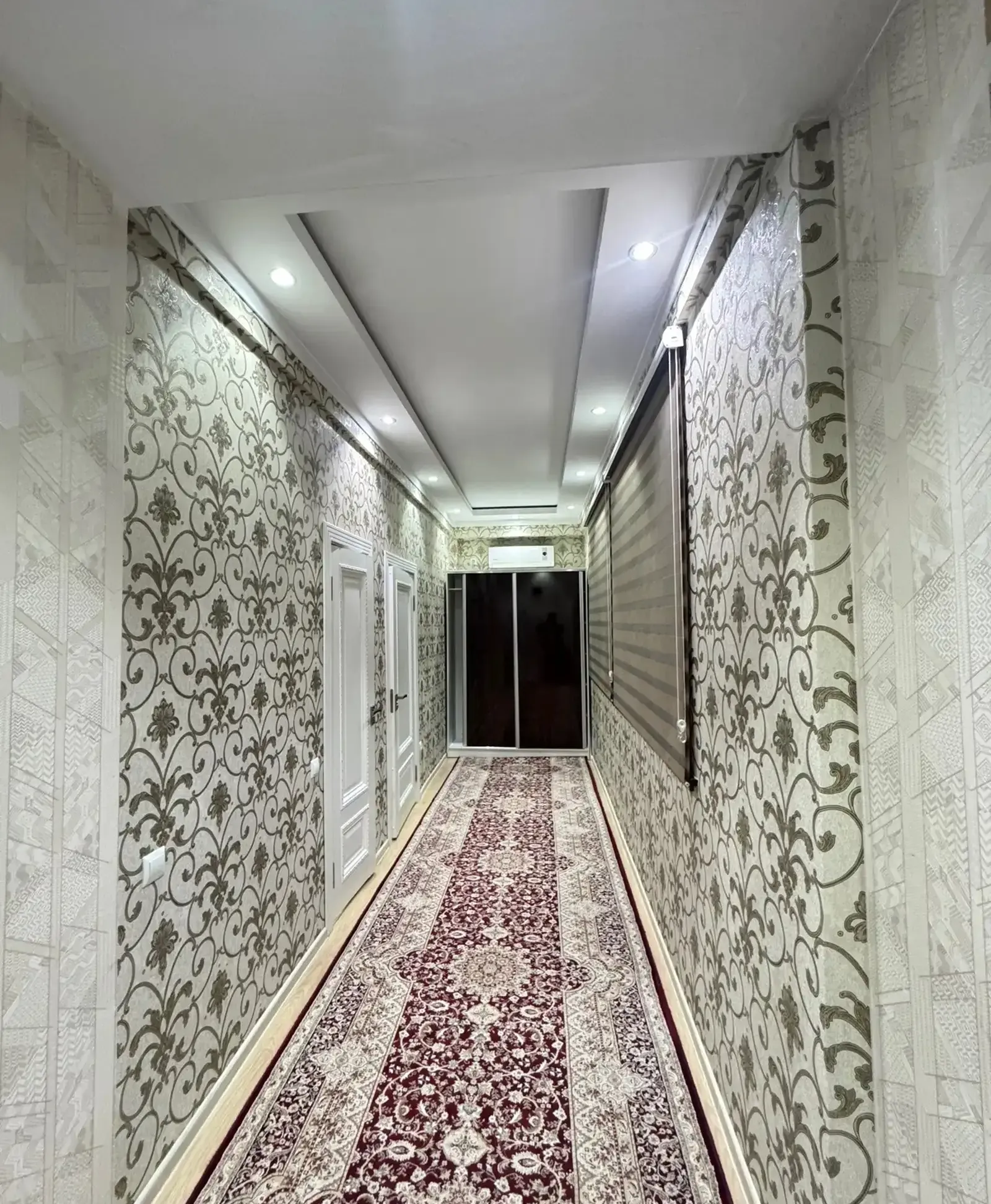3-комн. квартира, 2 этаж, 105м², 84 мкр, Милано мода