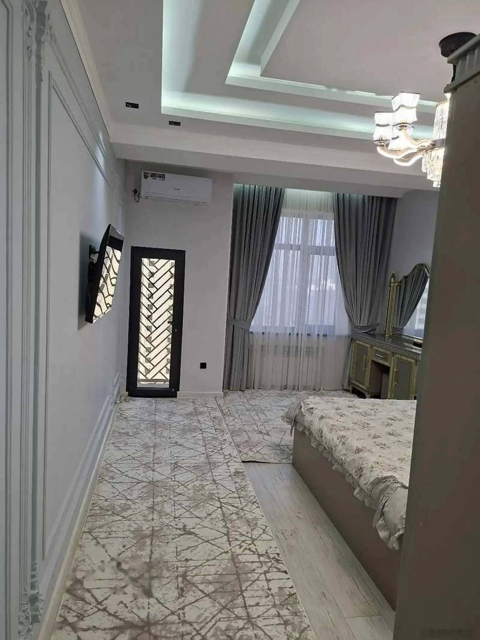 2-комн. квартира, 13 этаж, 70м², 91мкр