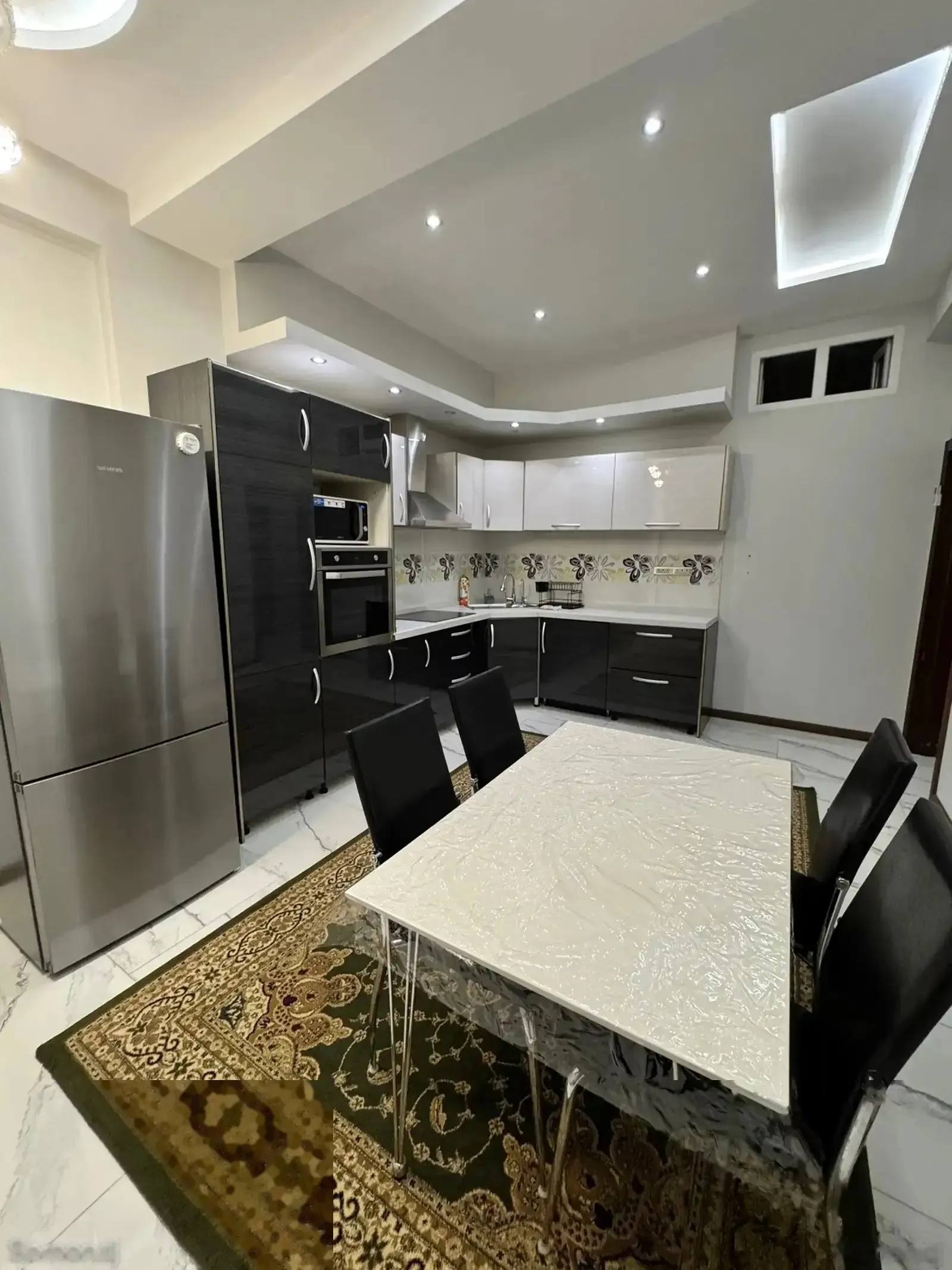 3-комн. квартира, 10 этаж, 107м², Шохмансур