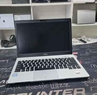 Ноутбук fujitsu i7 6th ssd 256gb ram 8gb