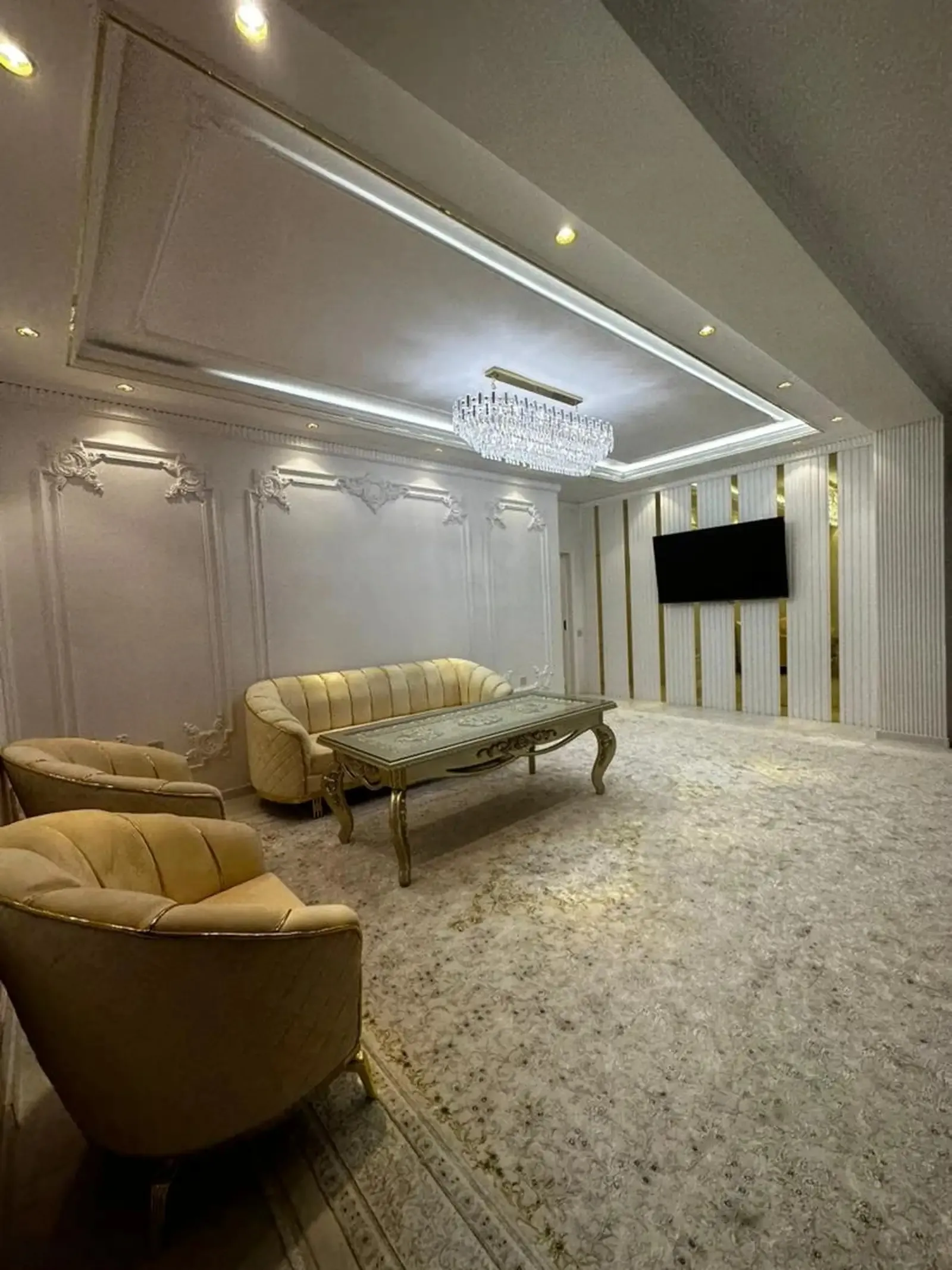3-комн. квартира, 3 этаж, 121м², Овир