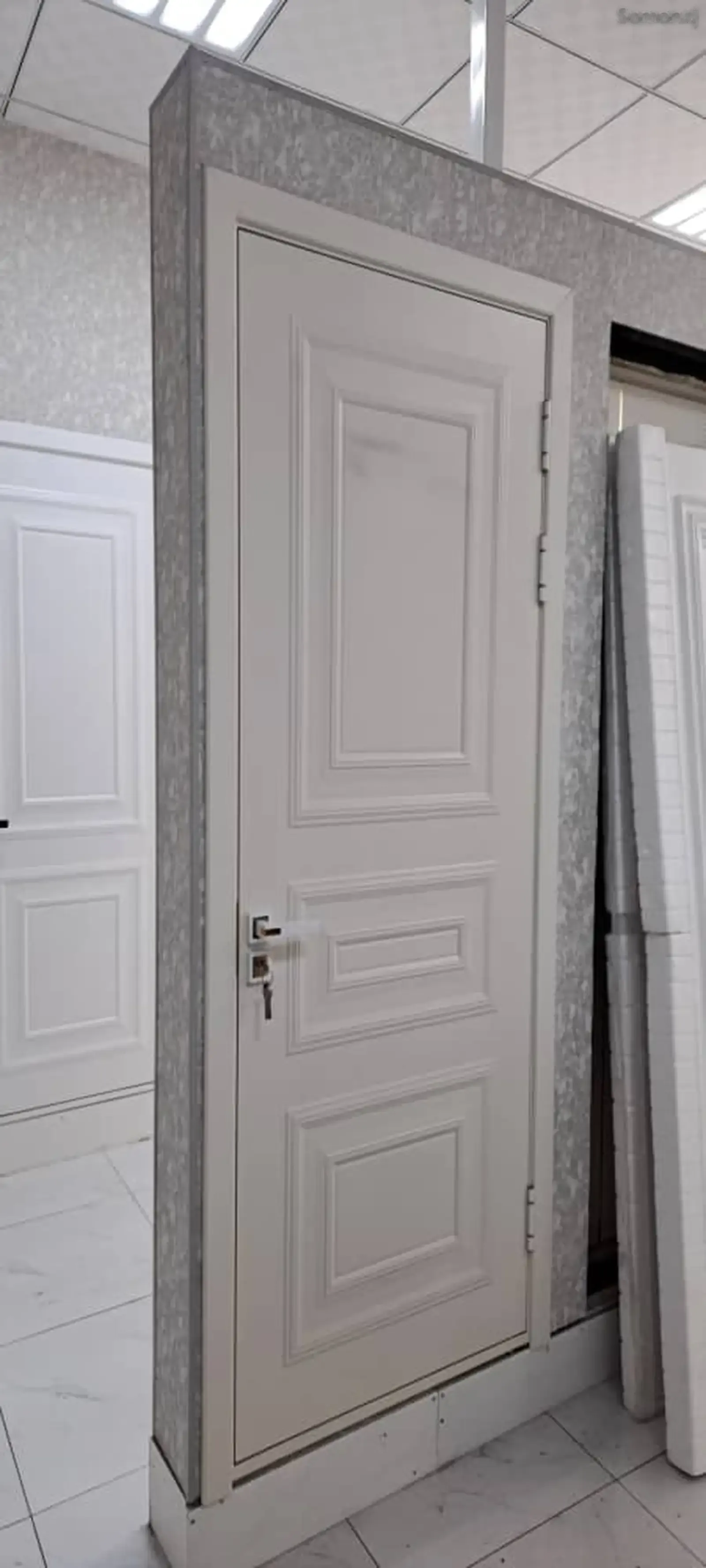 Дверь
