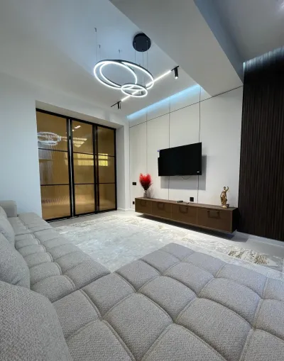 3-комн. квартира, 14 этаж, 123 м², Старый аэропорт