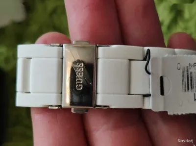 Часы Guess W0944L1