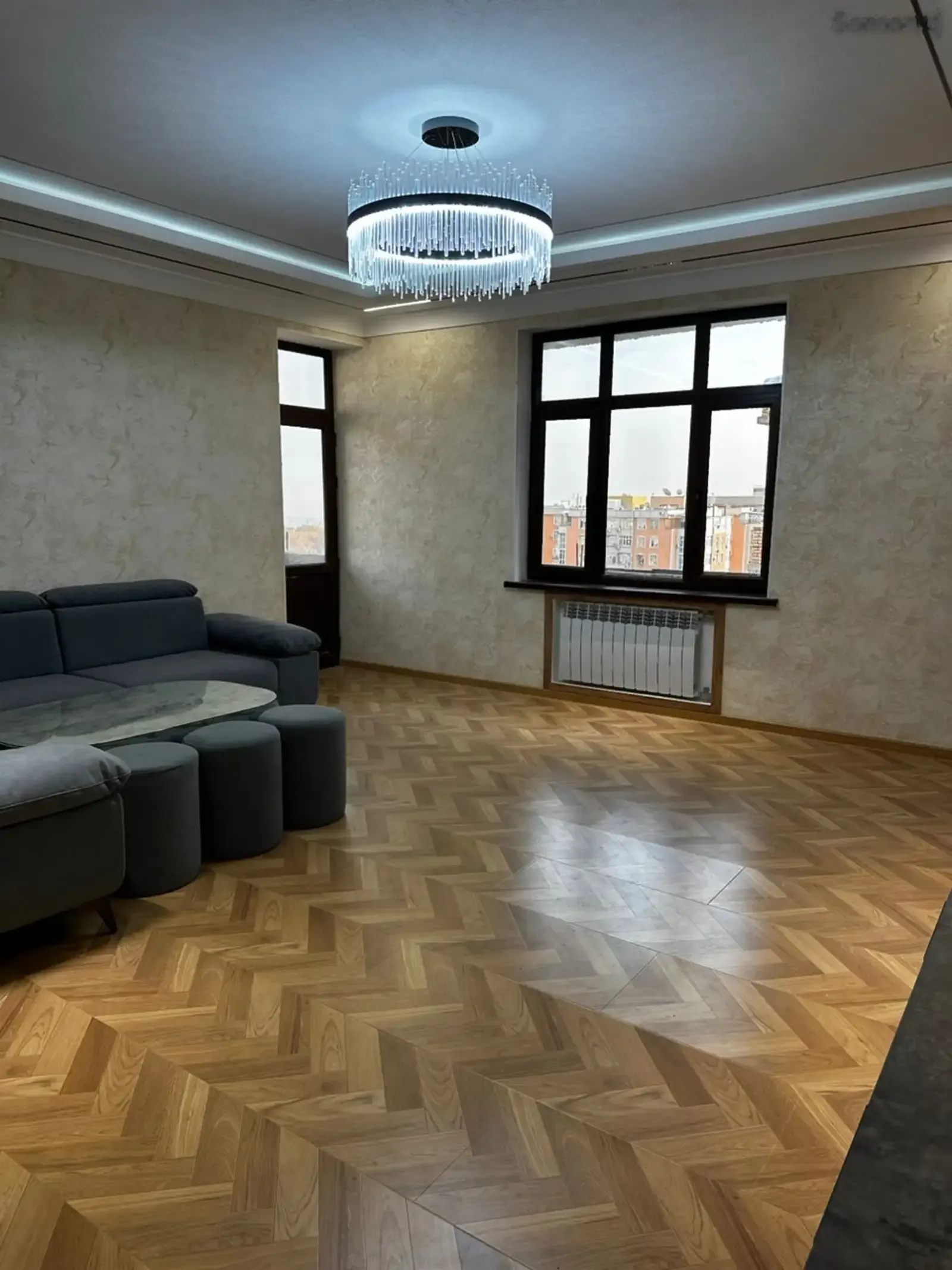 2-комн. квартира, 14 этаж, 85 м², напротив Зирбак