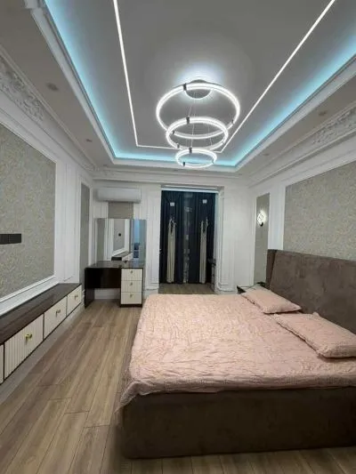 3-комн. квартира, 1 этаж, 110м², Сафо