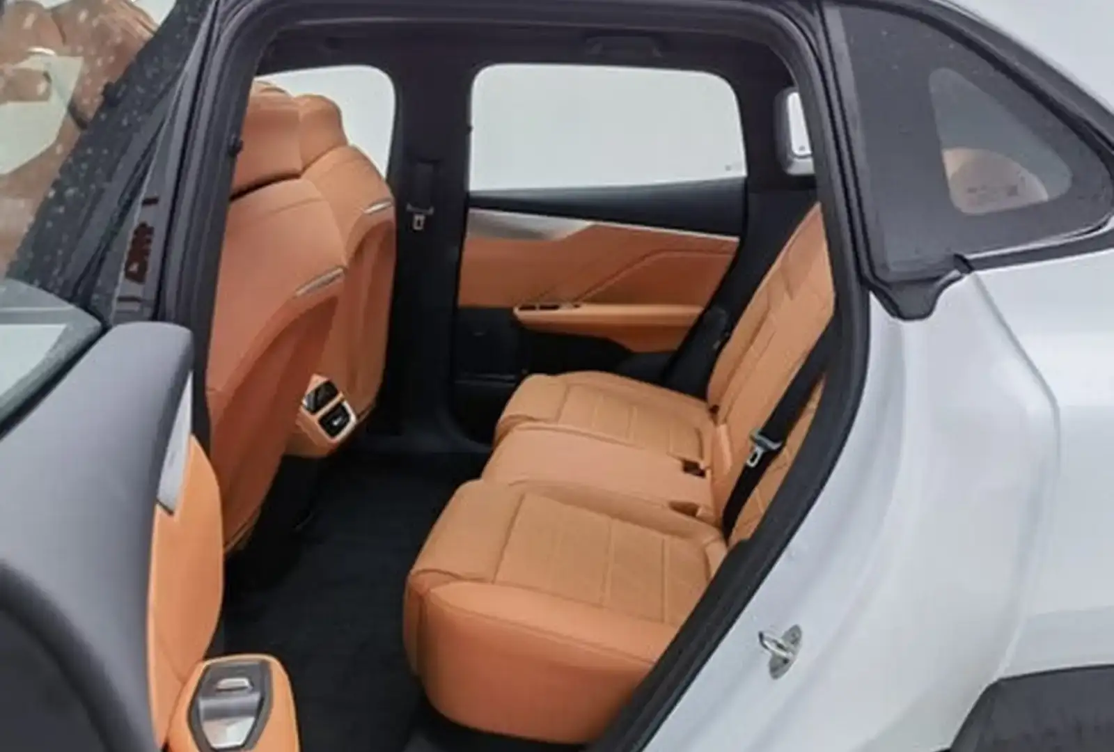 Changan Deepal SL03,